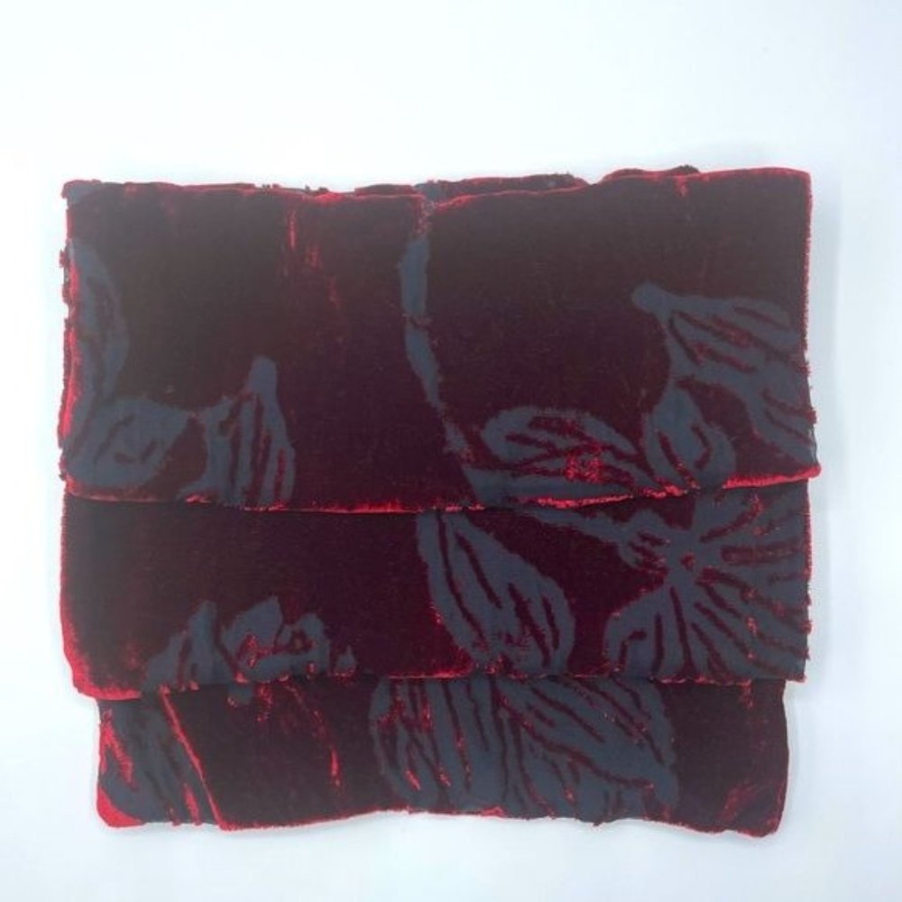 NEW Saldarini Luxurious Burnout Velvet & Silk Scarf  NWOT - Picture 9 of 12